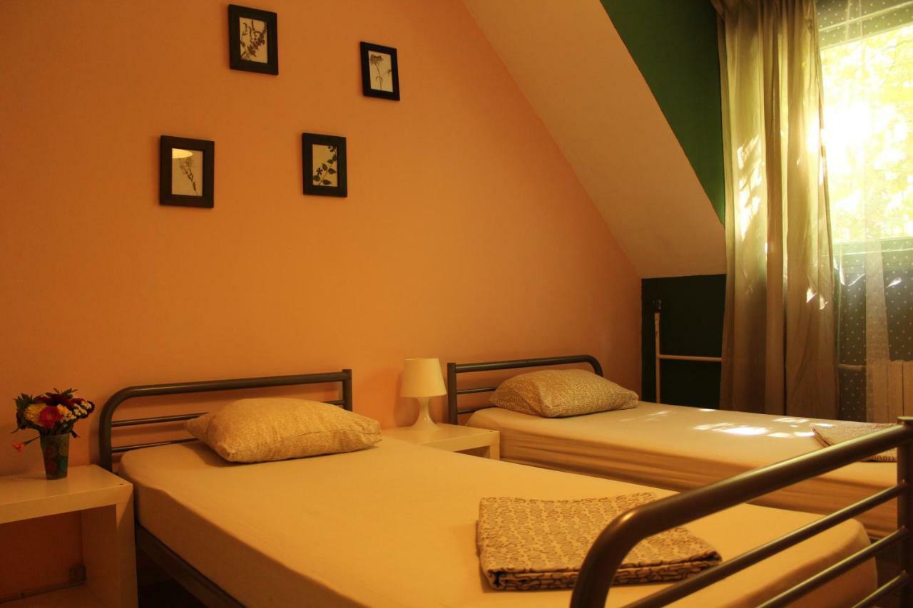 Park Hostel Sofia Exterior photo